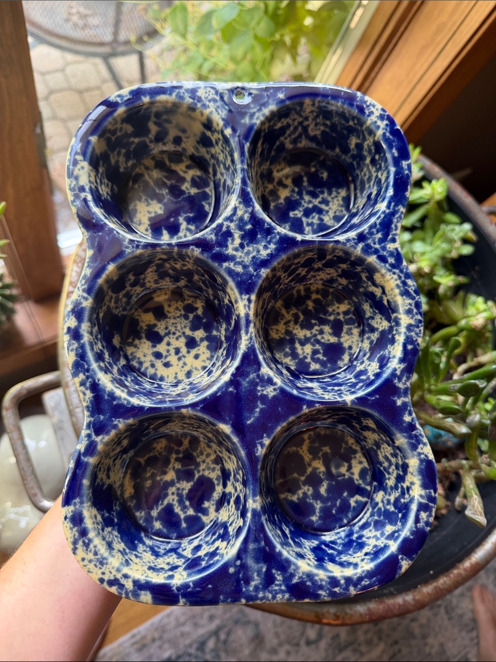 Vintage Bennington Pottery Blue Heavy Duty Muffin Pan - Picture 2 of 5